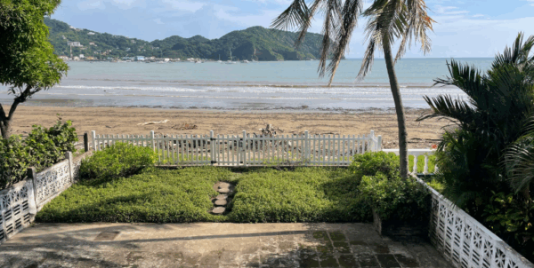 Casa Portobello a Beachfront Home – Renovation Opportunity! - Image 7