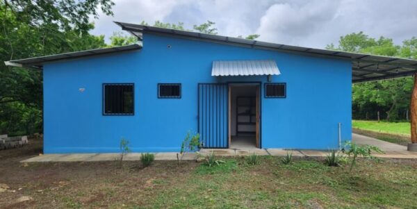 New Studio on 2 Acres, Escamequita - Image 8