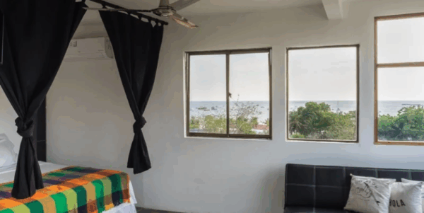 Beach View 3-Unit Studio Apartment Building - Image 8