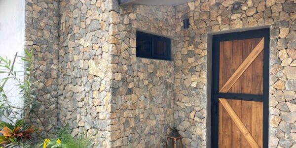 Equestrian Estate with New 3 Bedroom Home & 2 Bedroom Casita - Image 9