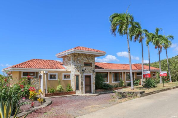 Discover Your Dream Property at Lot "A" in Lomas de Palermo - Image 9