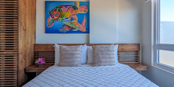 Upscale Ocean View Condo In An Unbeatable Location - Image 11