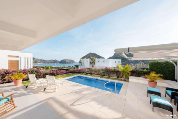 Casa Cordua a Charming Two-Story Home - Image 7