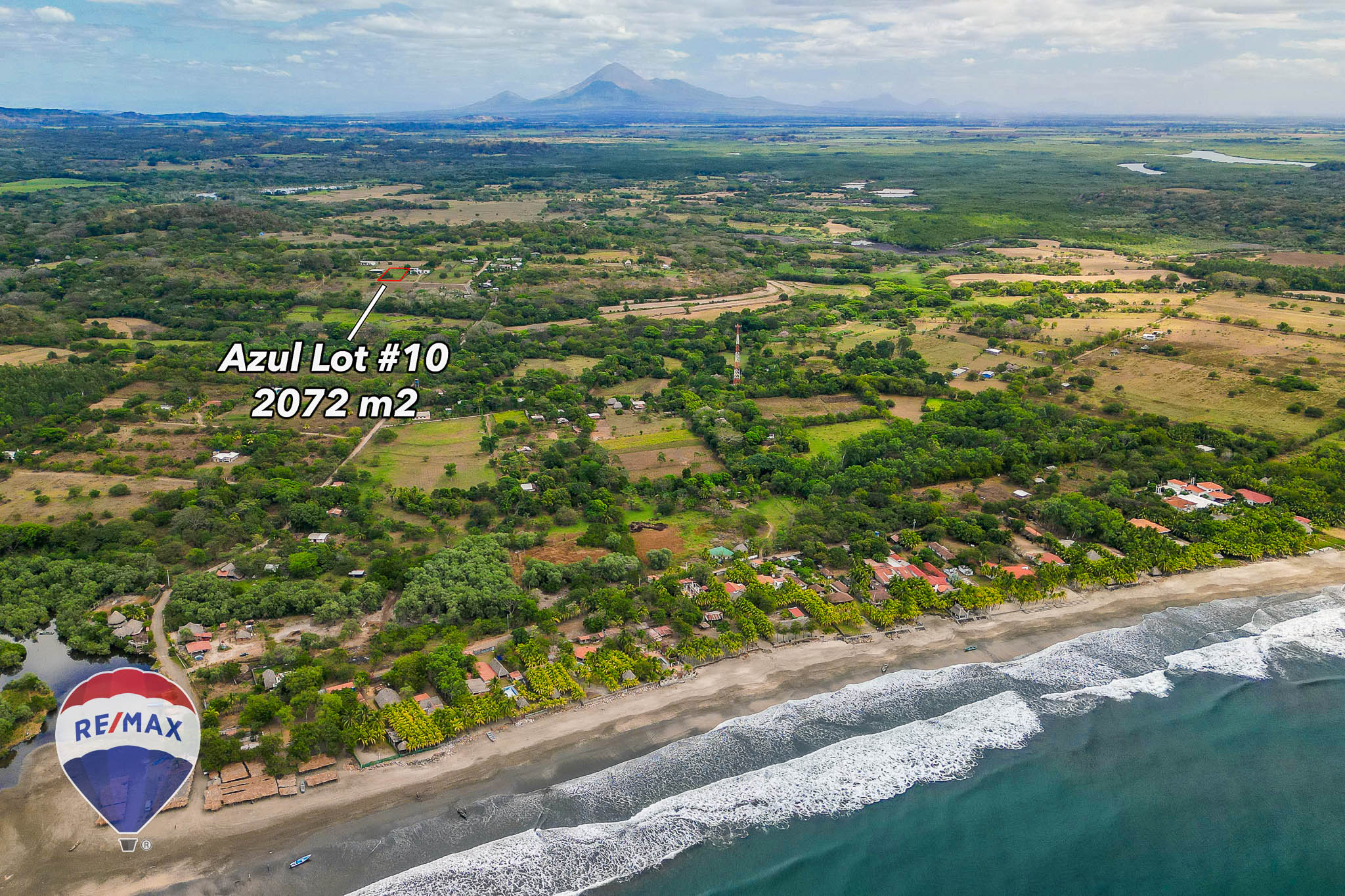 Aposentillo Surf Lot in a Residential Community - Image 8