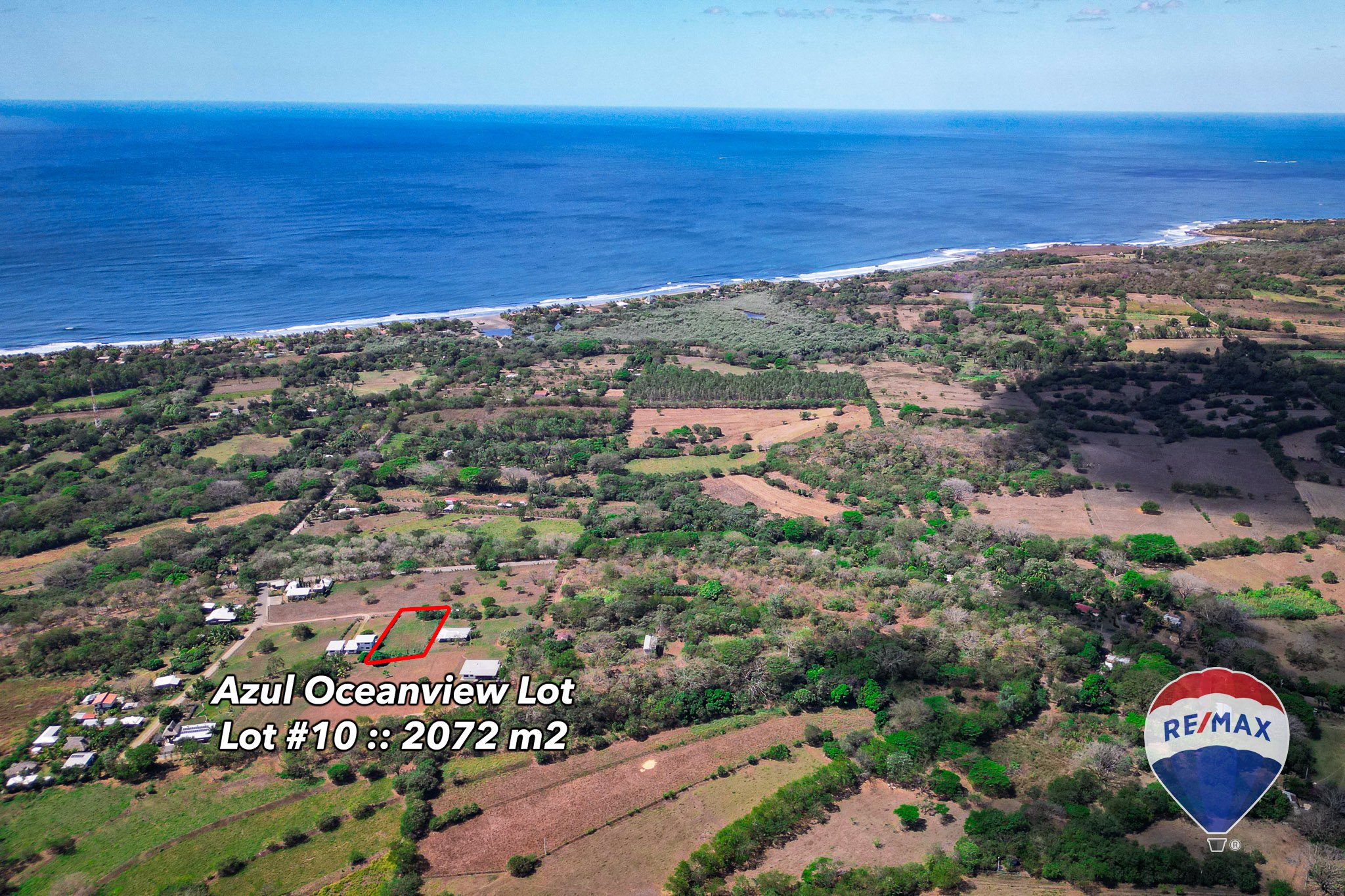 Aposentillo Surf Lot in a Residential Community - Image 3