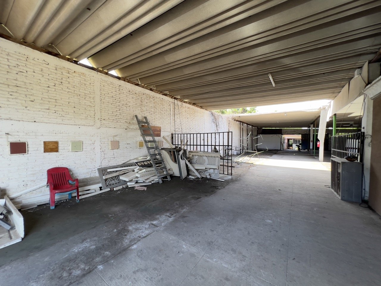 PanAmerican Highway Commercial Building Outside Rivas - Image 25