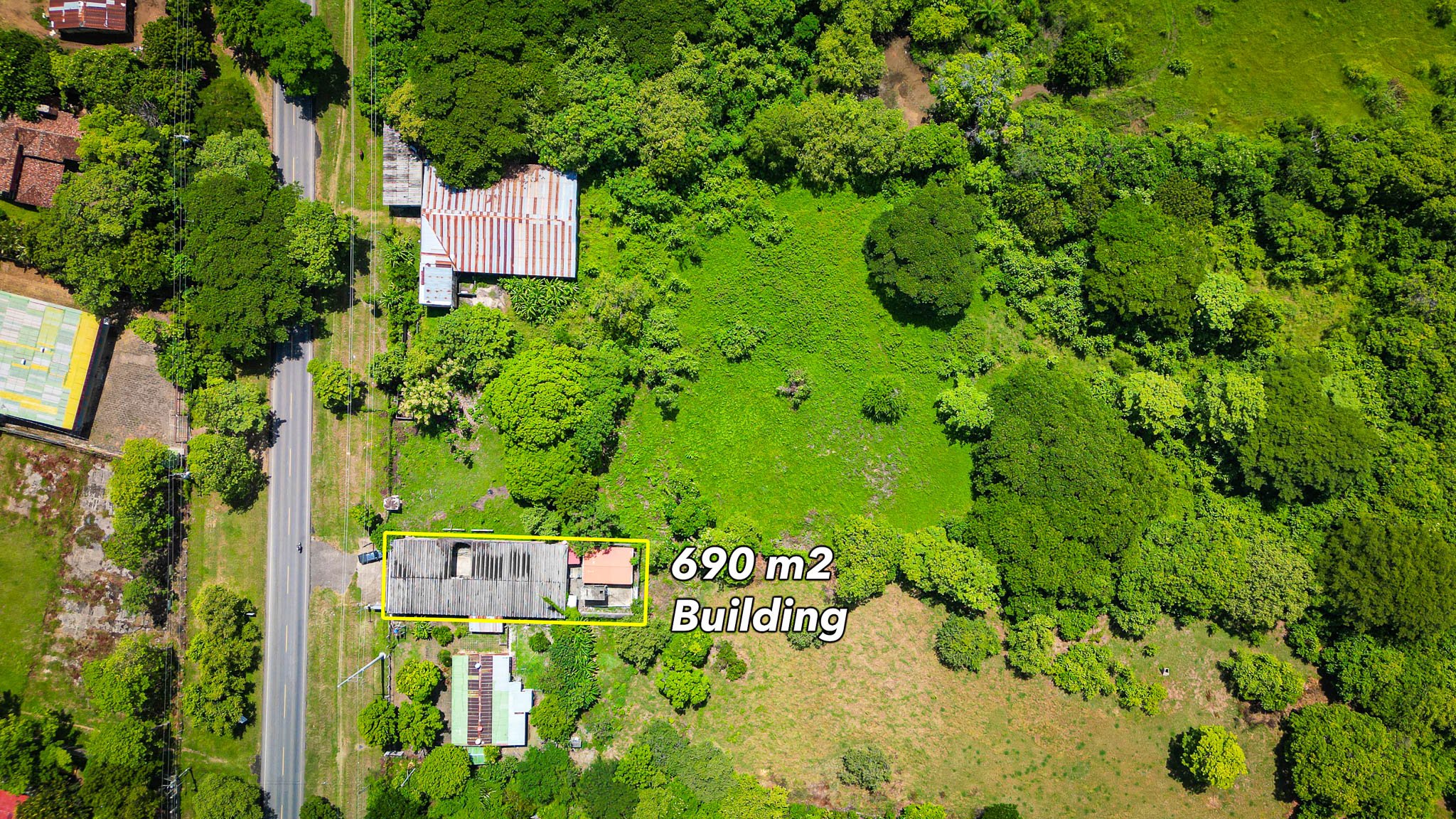 PanAmerican Highway Commercial Building Outside Rivas - Image 37