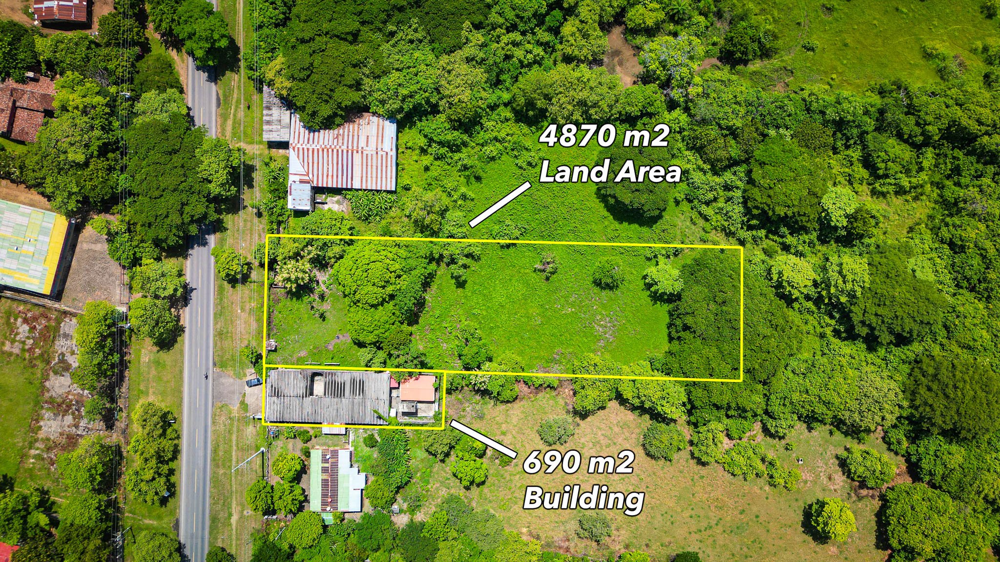 Business Location with Commercial Land Along the PanAmerican Highway - Image 3