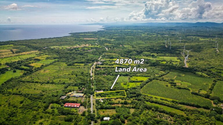 🔥 Drastic Price Drop on Prime Commercial Land Near Rivas! 🔥