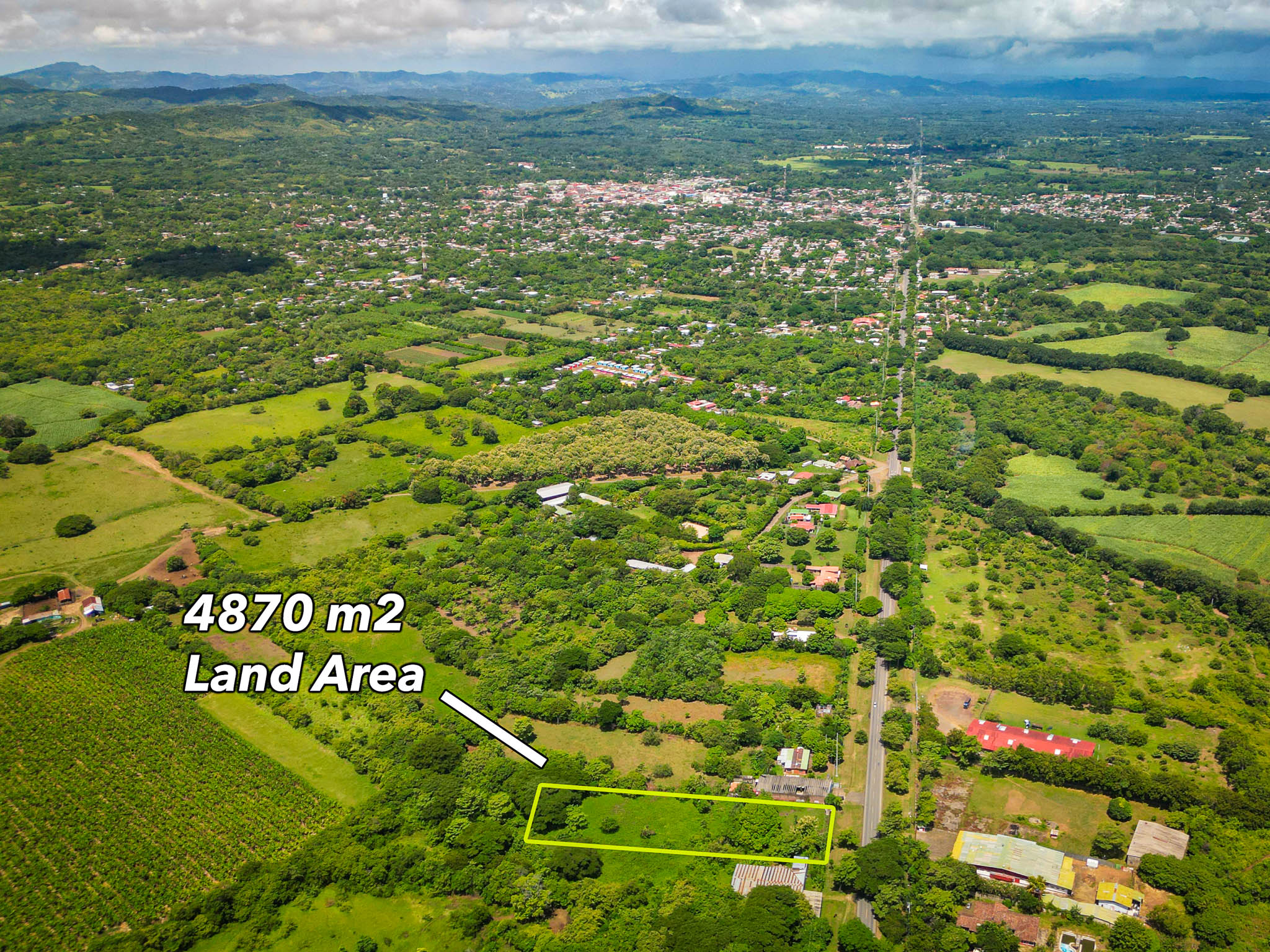 Business Location with Commercial Land Along the PanAmerican Highway - Image 51