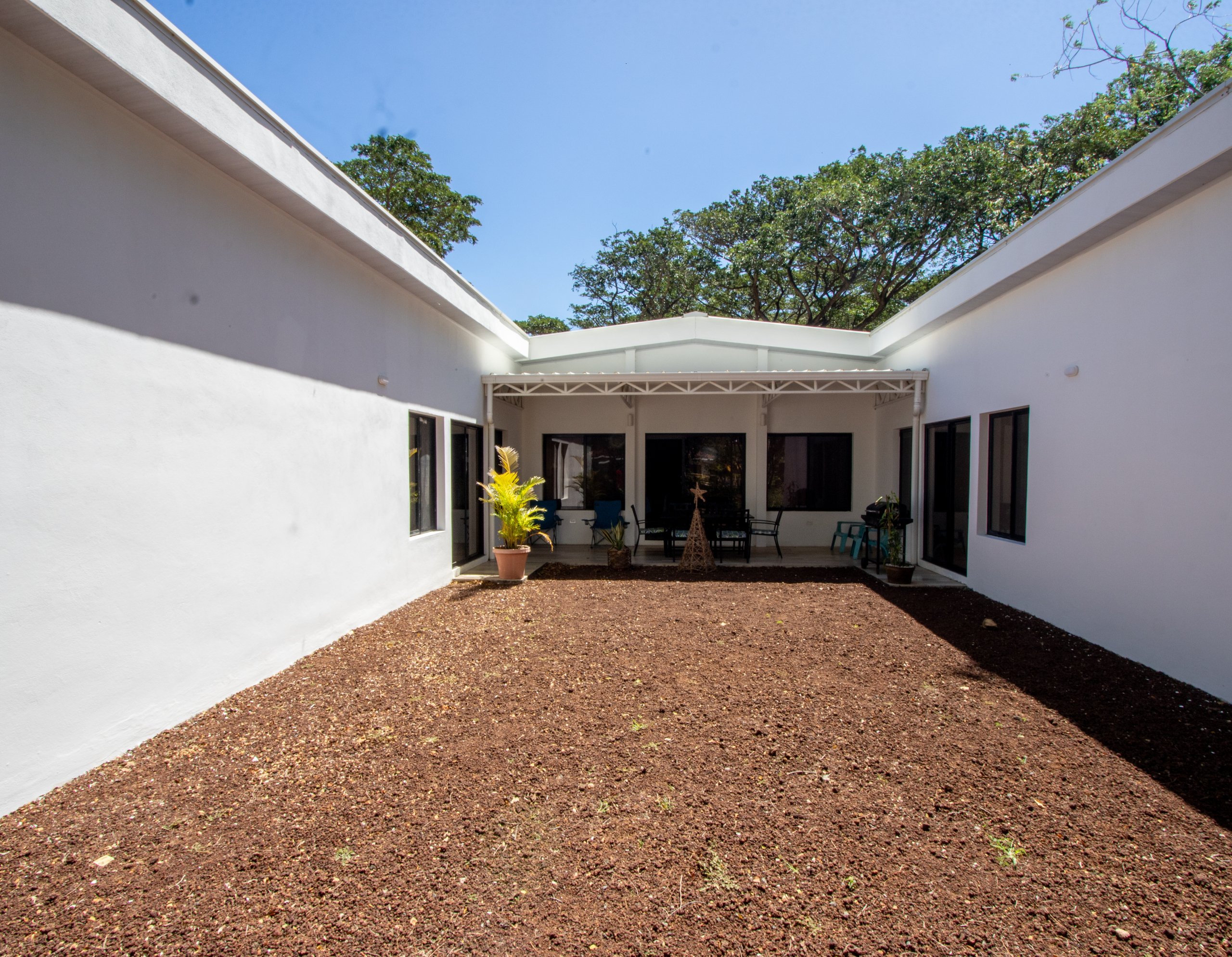 Casa Blanca in Bosques del Mar - Image 8