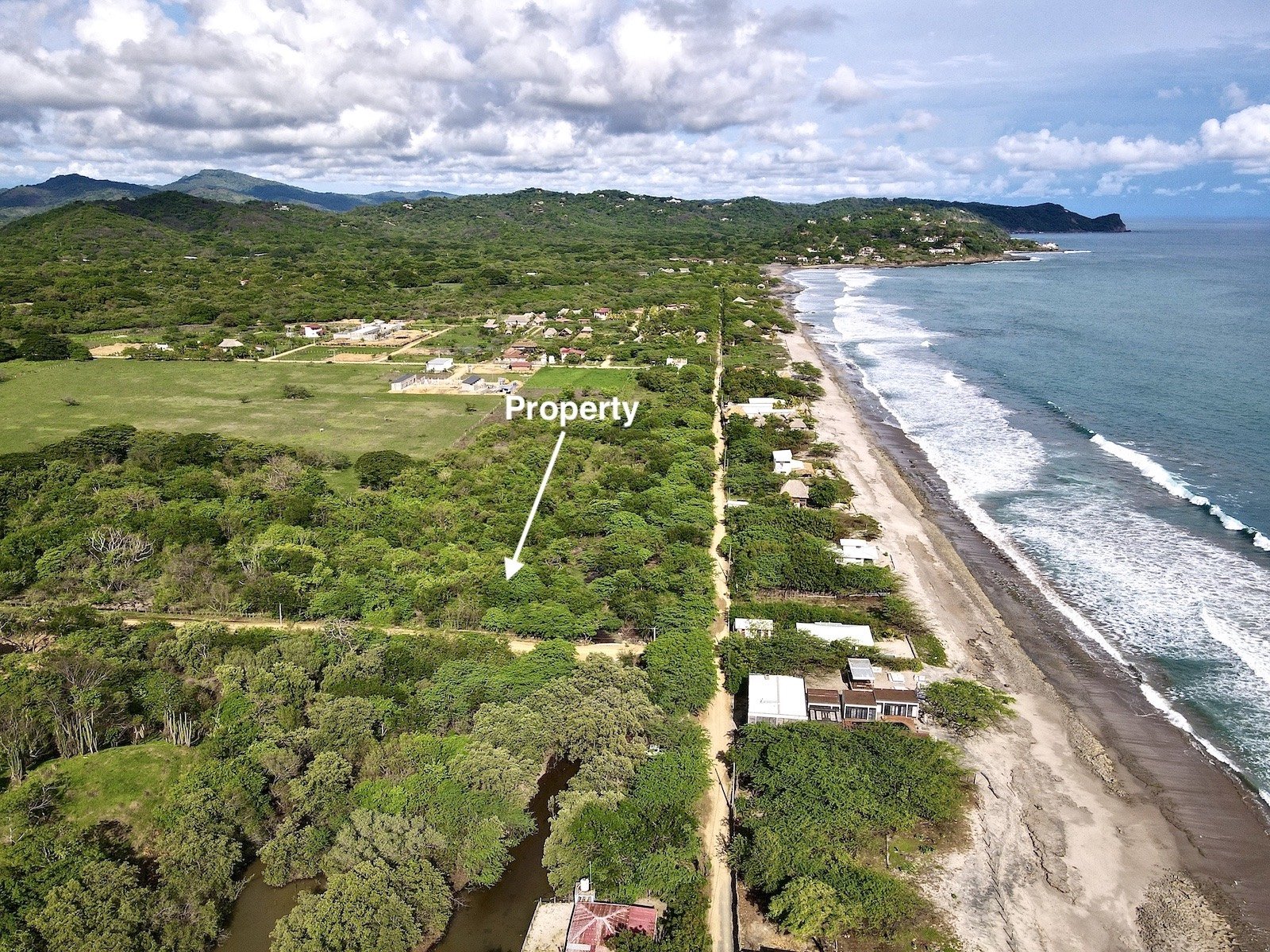 Beachfront Lot Close to Beginners Bay in Playa Popoyo, Nicaragua - Image 16