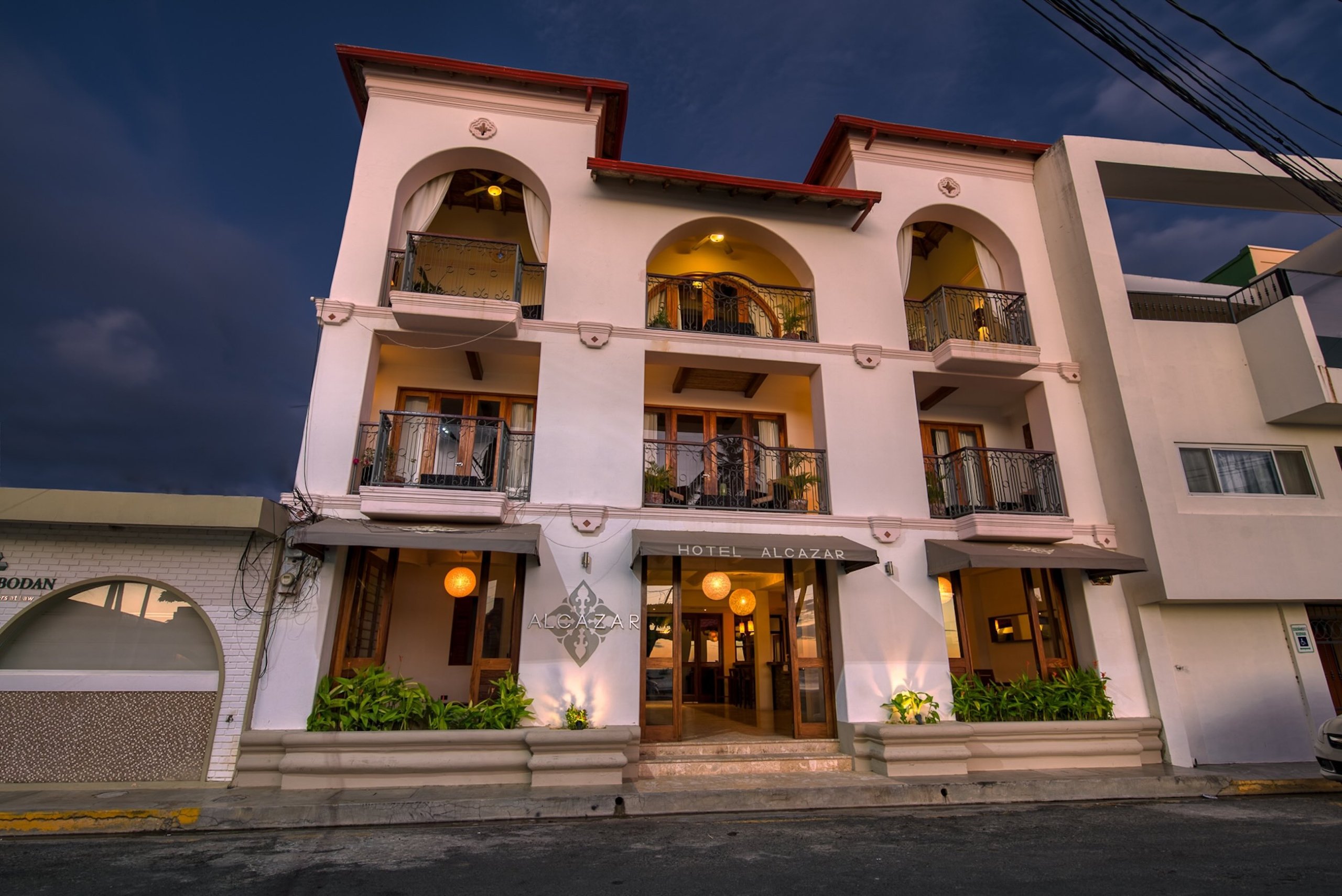 Multiunit Apartment Building in Town in San Juan Del Sur, Nicaragua - Image 23