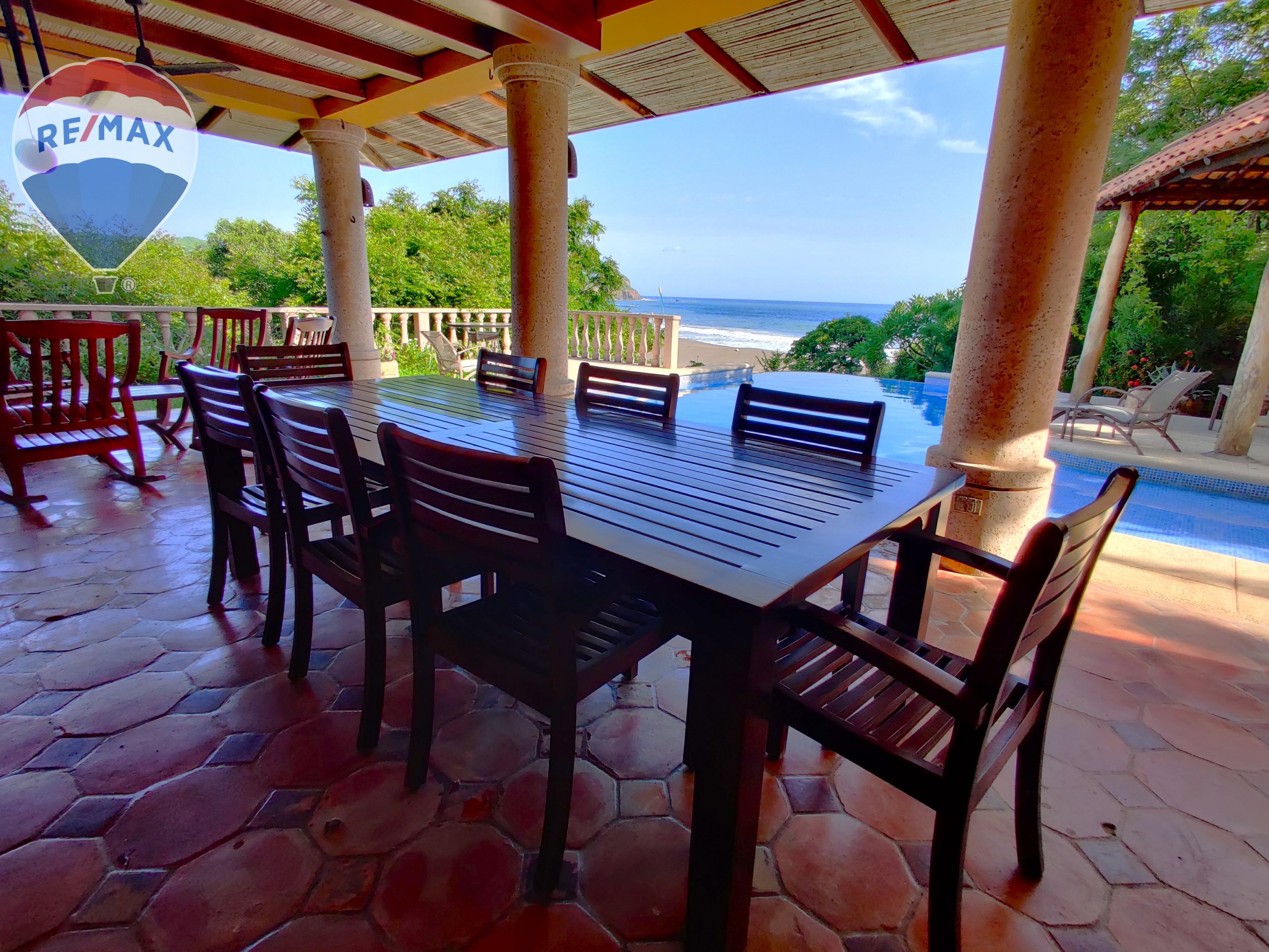 Stunning Beachfront Home - Image 2