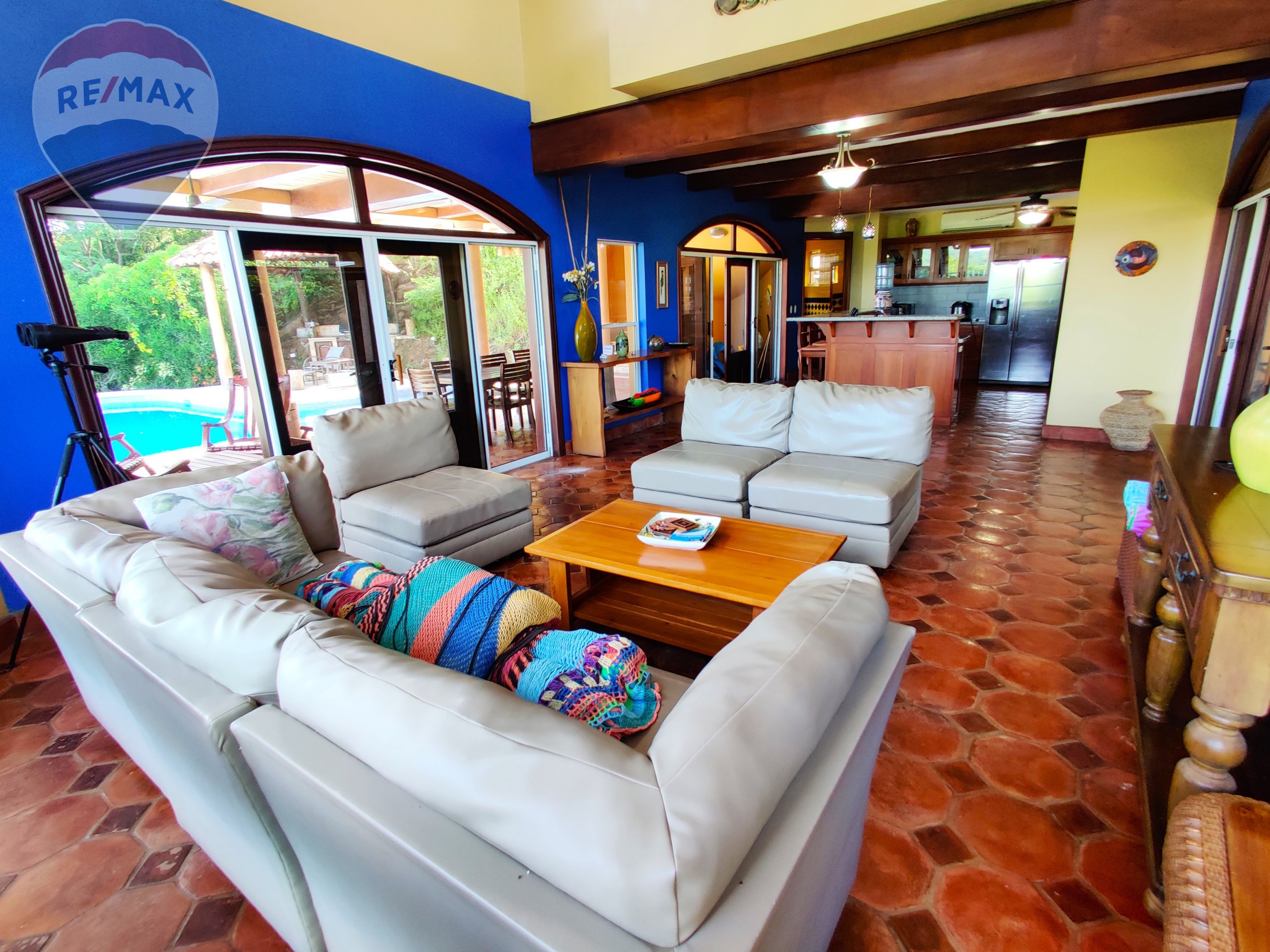 Stunning Beachfront Home - Image 3