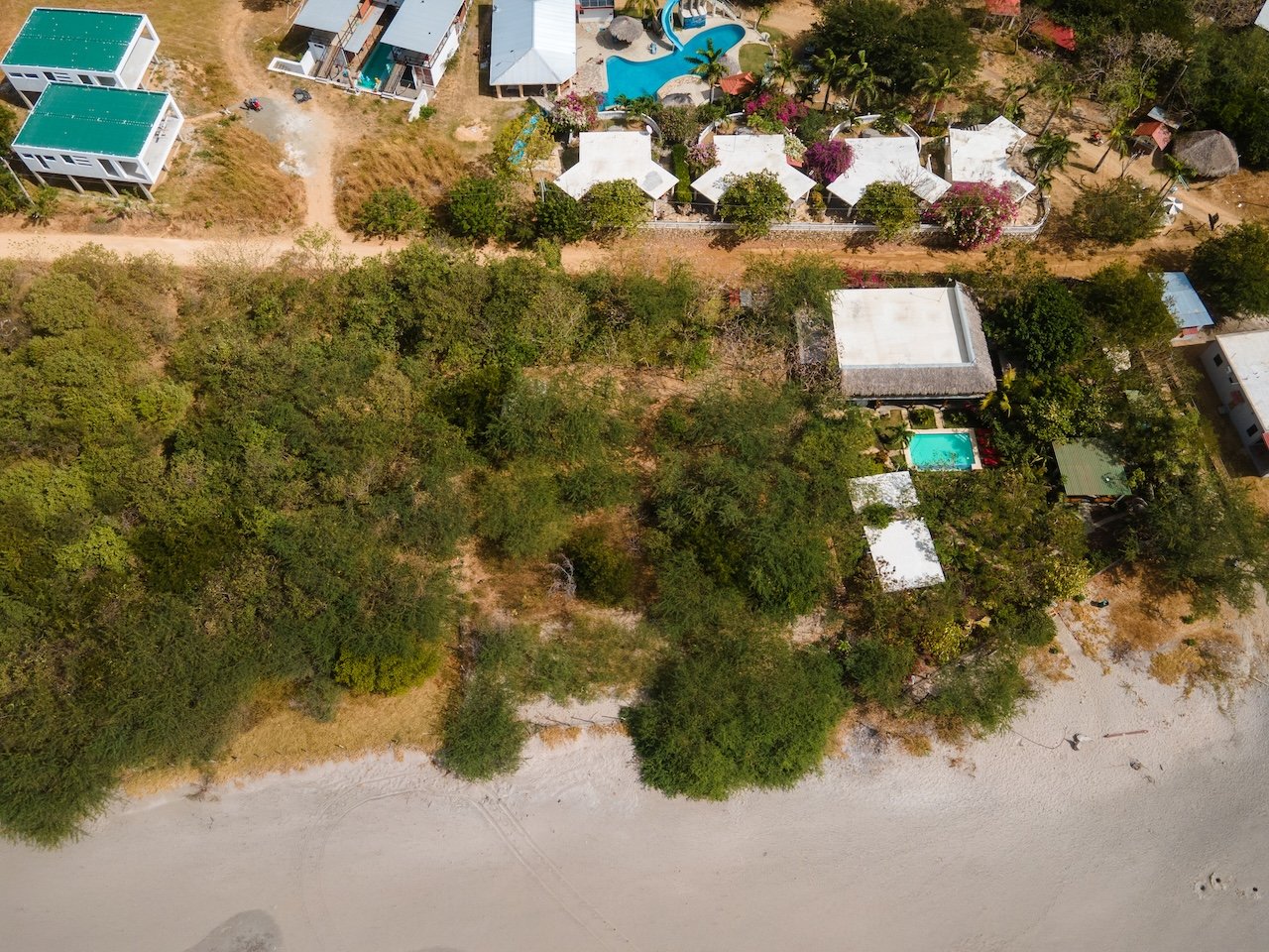 Beachfront Lot Close to Beginners Bay in Playa Popoyo, Nicaragua - Image 6