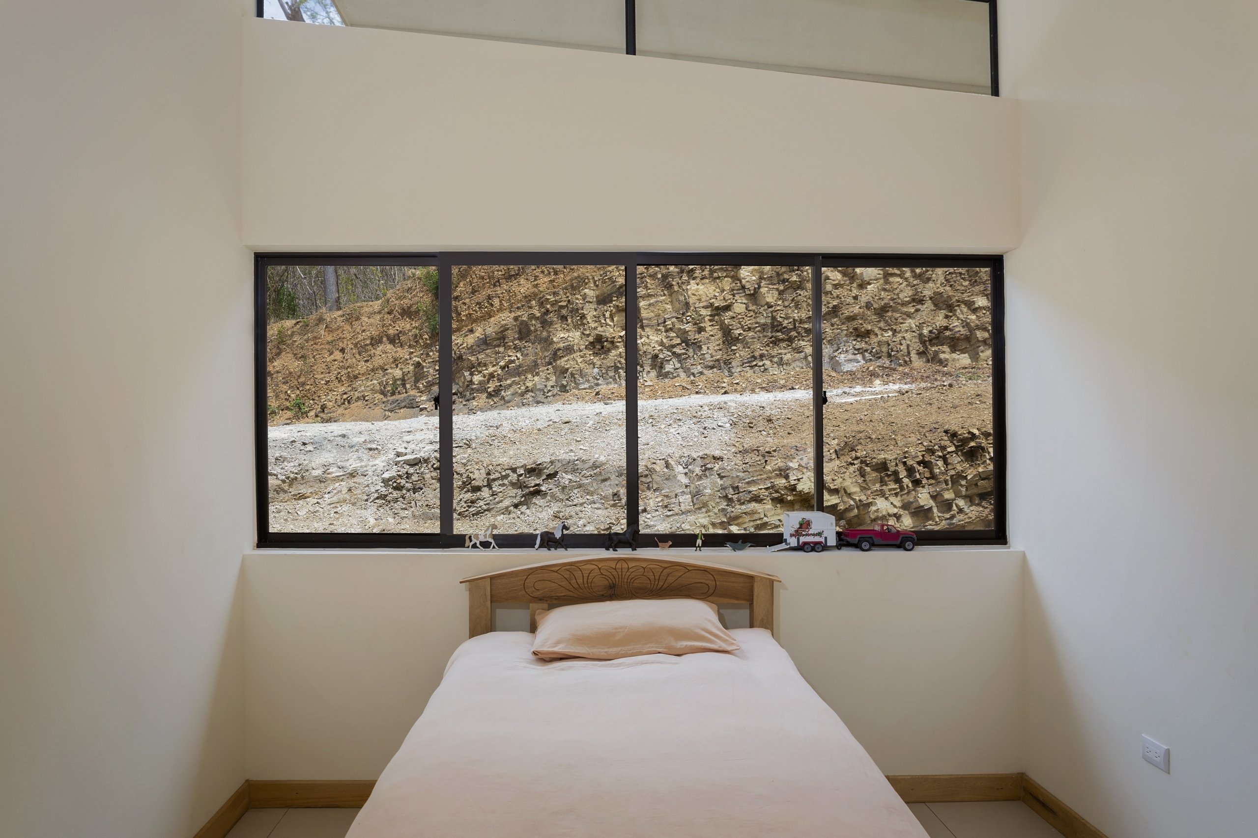 Escape in Nature’s Embrace: Exquisite Home in San Juan del Sur’s Big Sky Ranch - Image 9