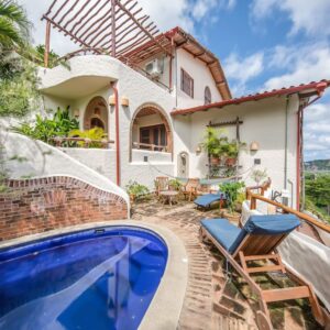 Oceanview Luxury Compound at Pelican Eyes