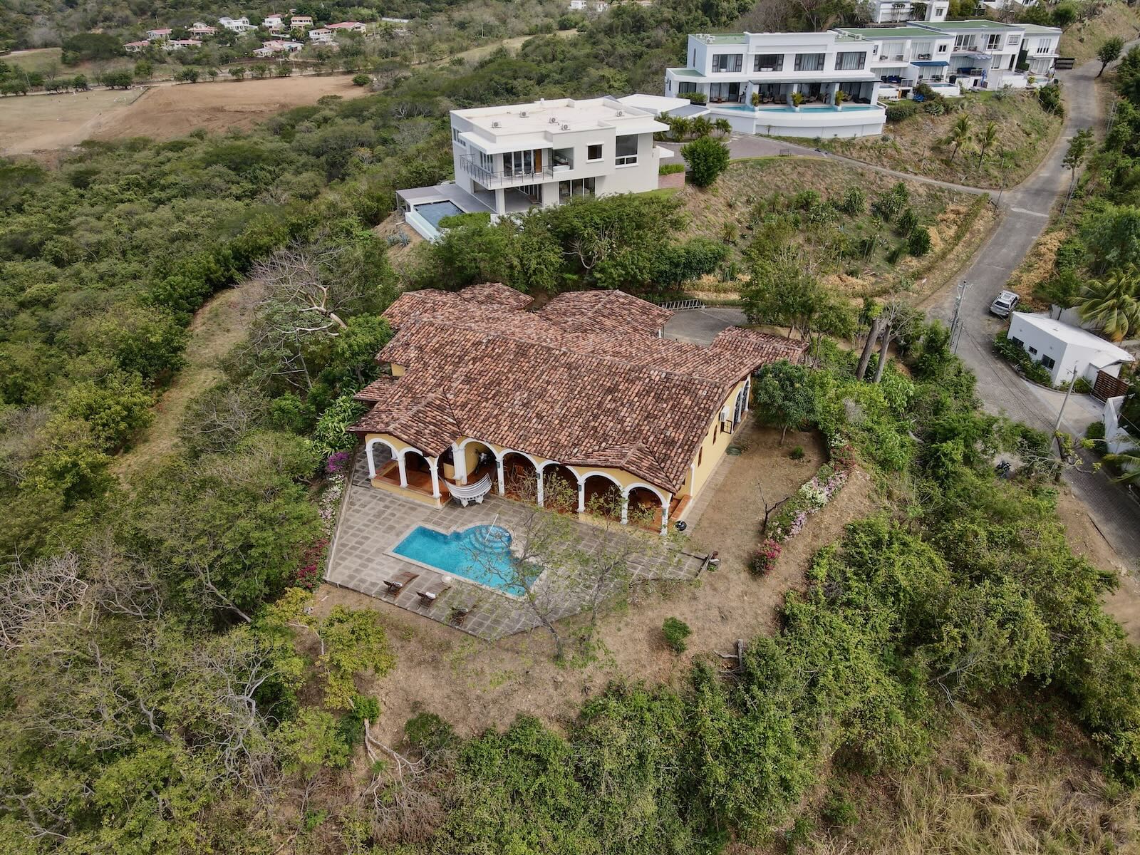 Costa Esperanza - Image 27