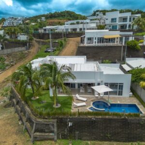 Casa La Perla A Modern Ocean-View Home in Colinas de Miramar, San Juan del Sur, Rivas