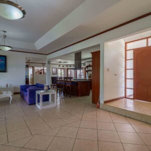 Casa Los Sueños at La Talanguera Neighborhood