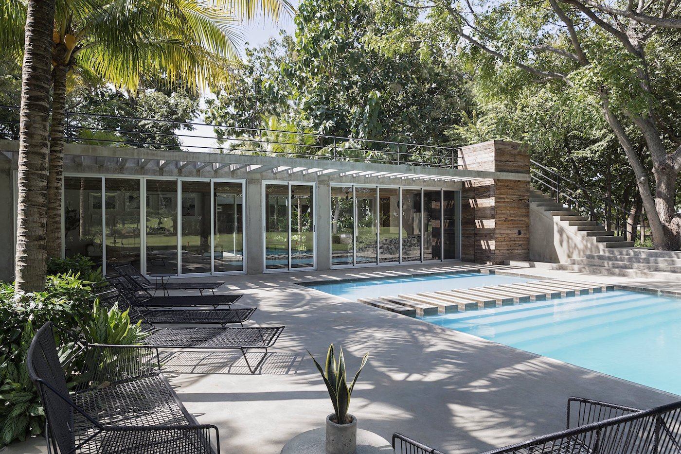 Hacienda Iguana Beachfront House - Image 24