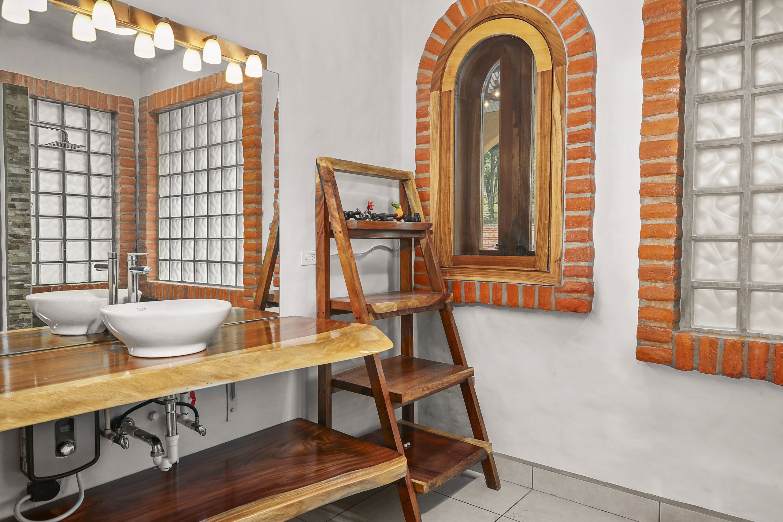 Ocean View Home on 2 Acres in San Juan Del Sur, Nicaragua - Image 13