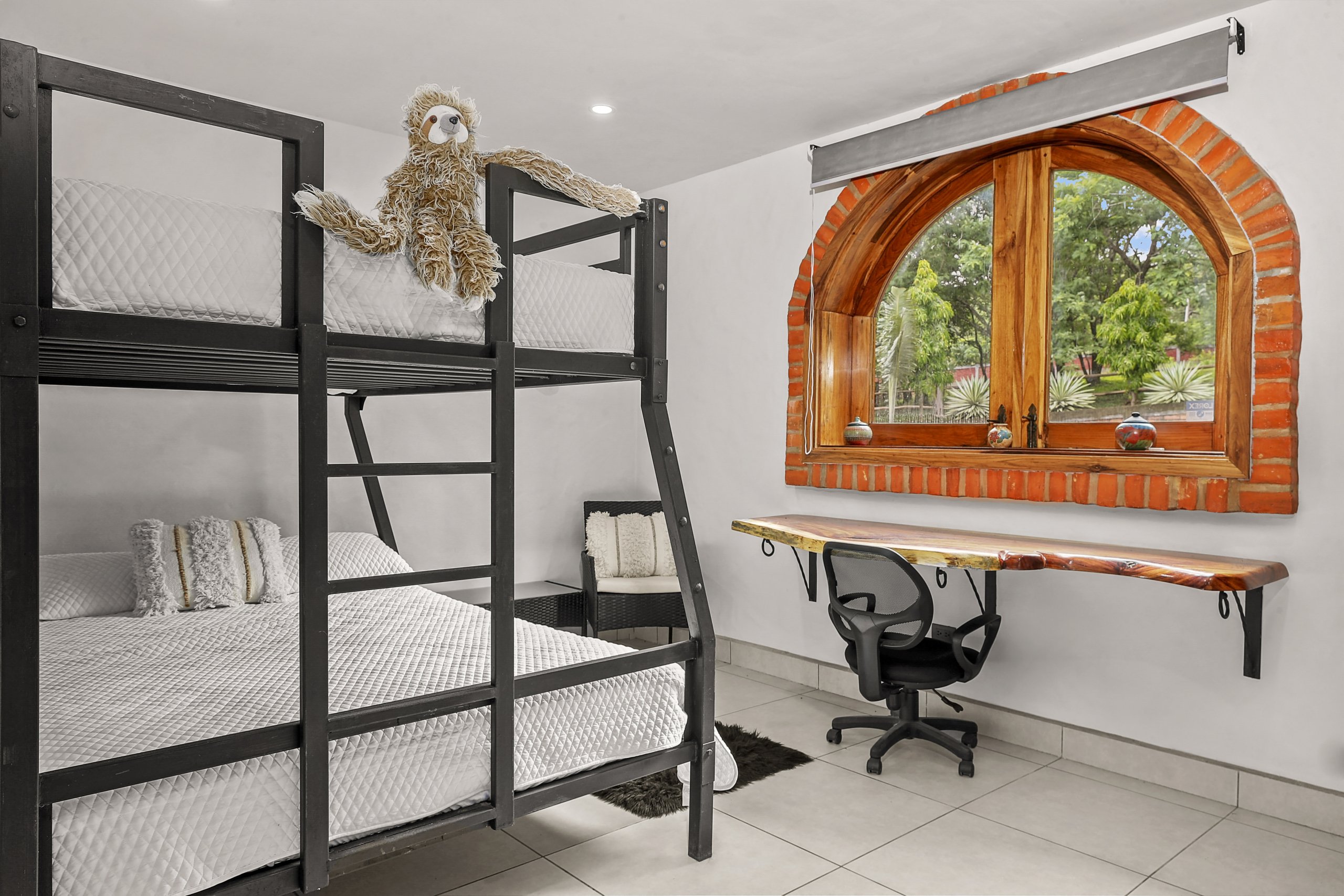 Ocean View Home on 2 Acres in San Juan Del Sur, Nicaragua - Image 15