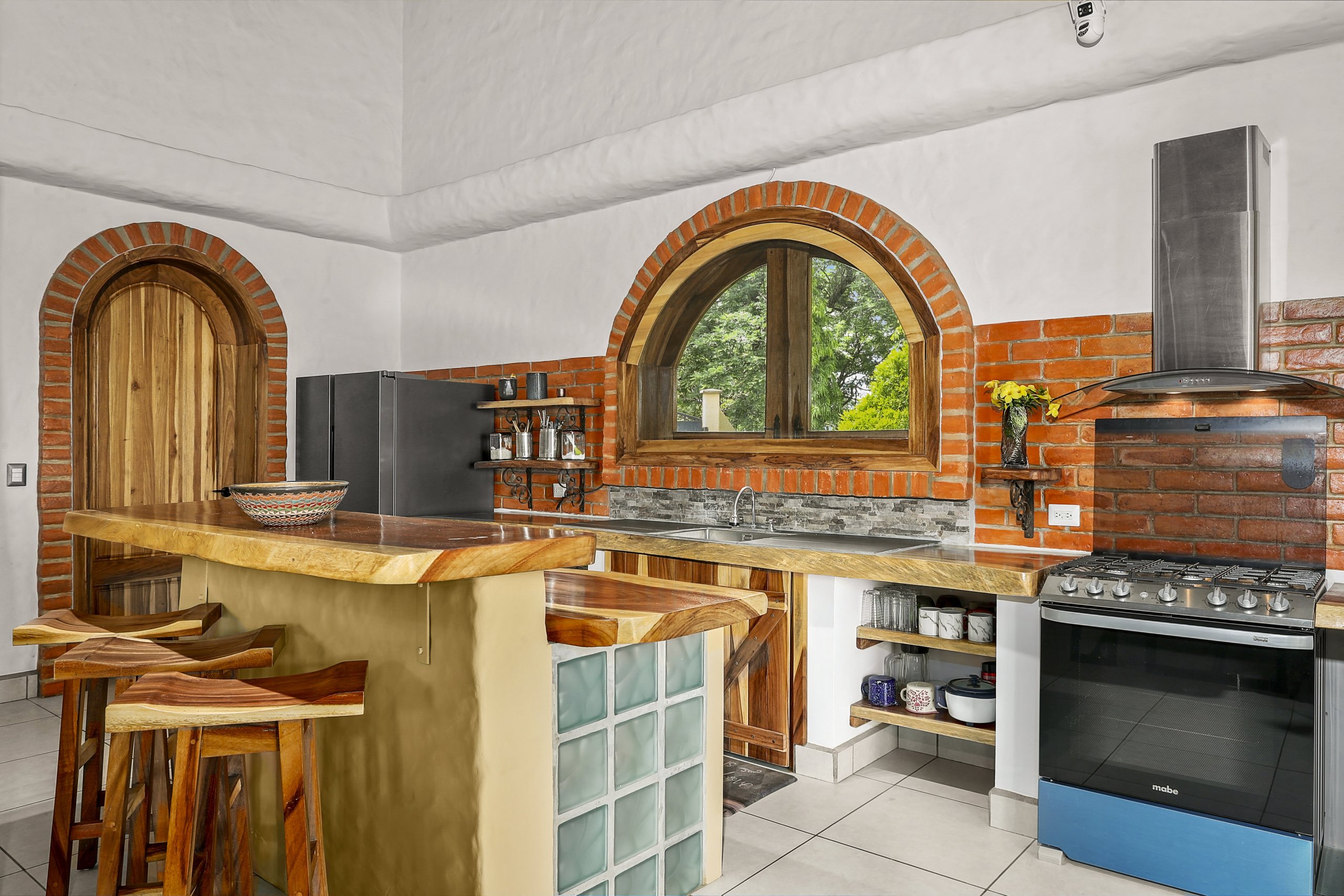 Ocean View Home on 2 Acres in San Juan Del Sur, Nicaragua - Image 16