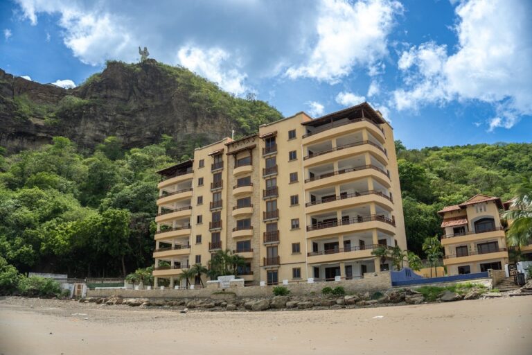 Price Reduced! Luxury Beachfront Condo in San Juan del Sur – Now Offered at $475,000!