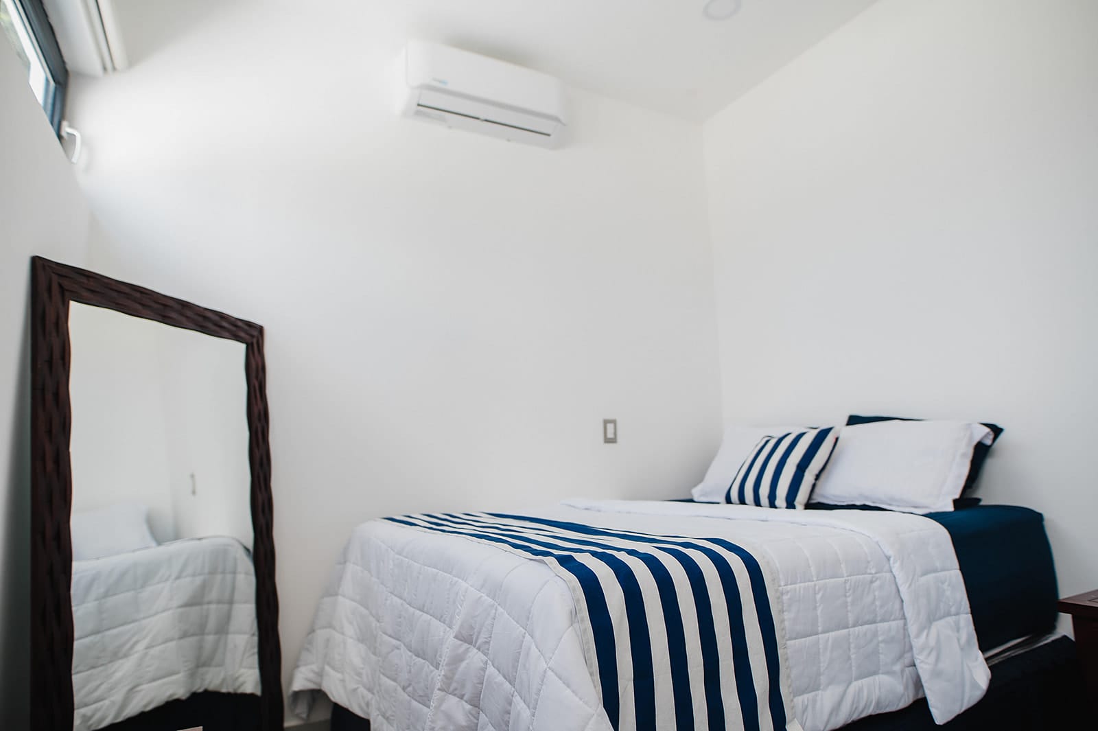 Costa Esperanza - Image 21