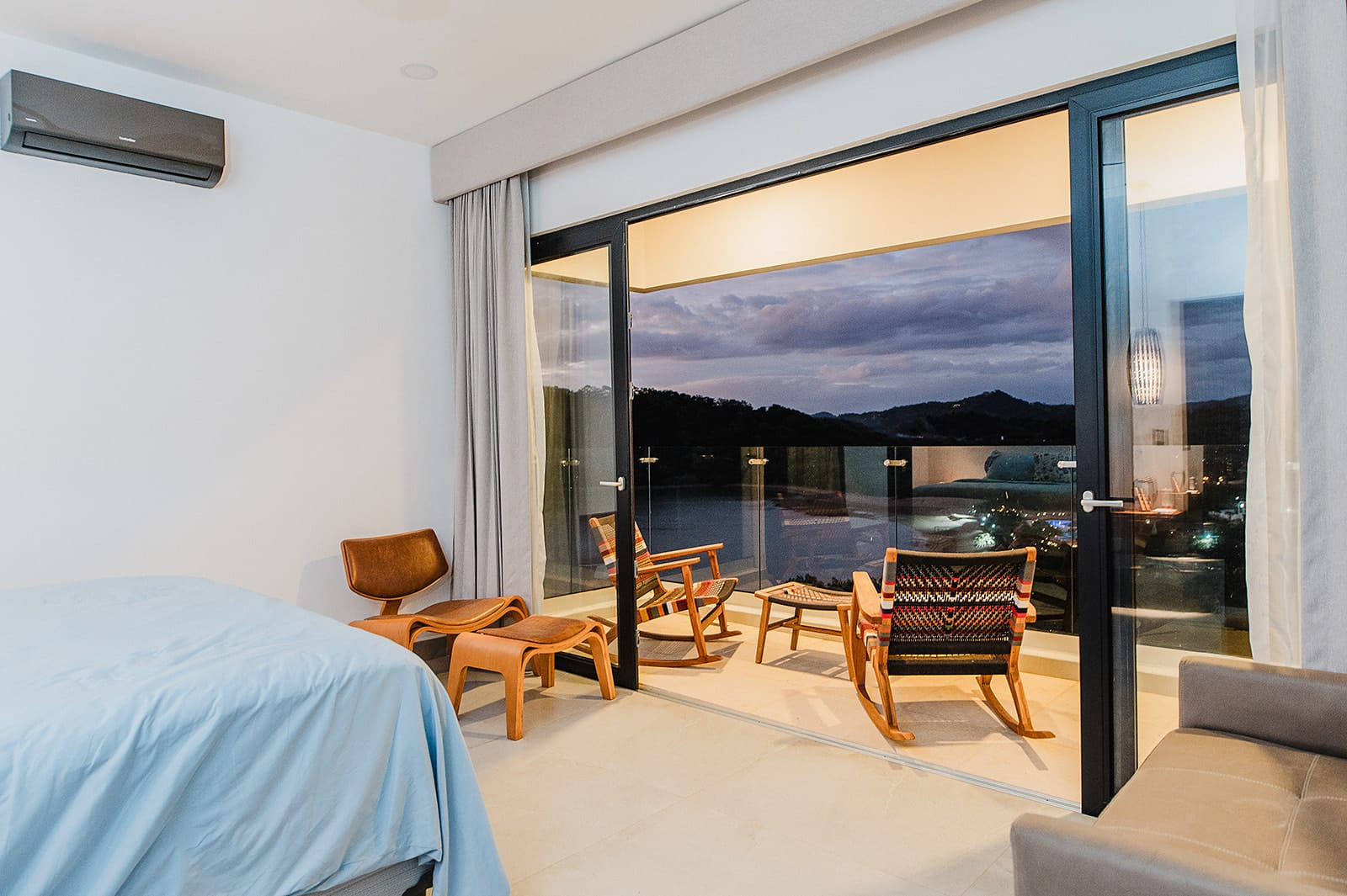 Costa Esperanza - Image 13