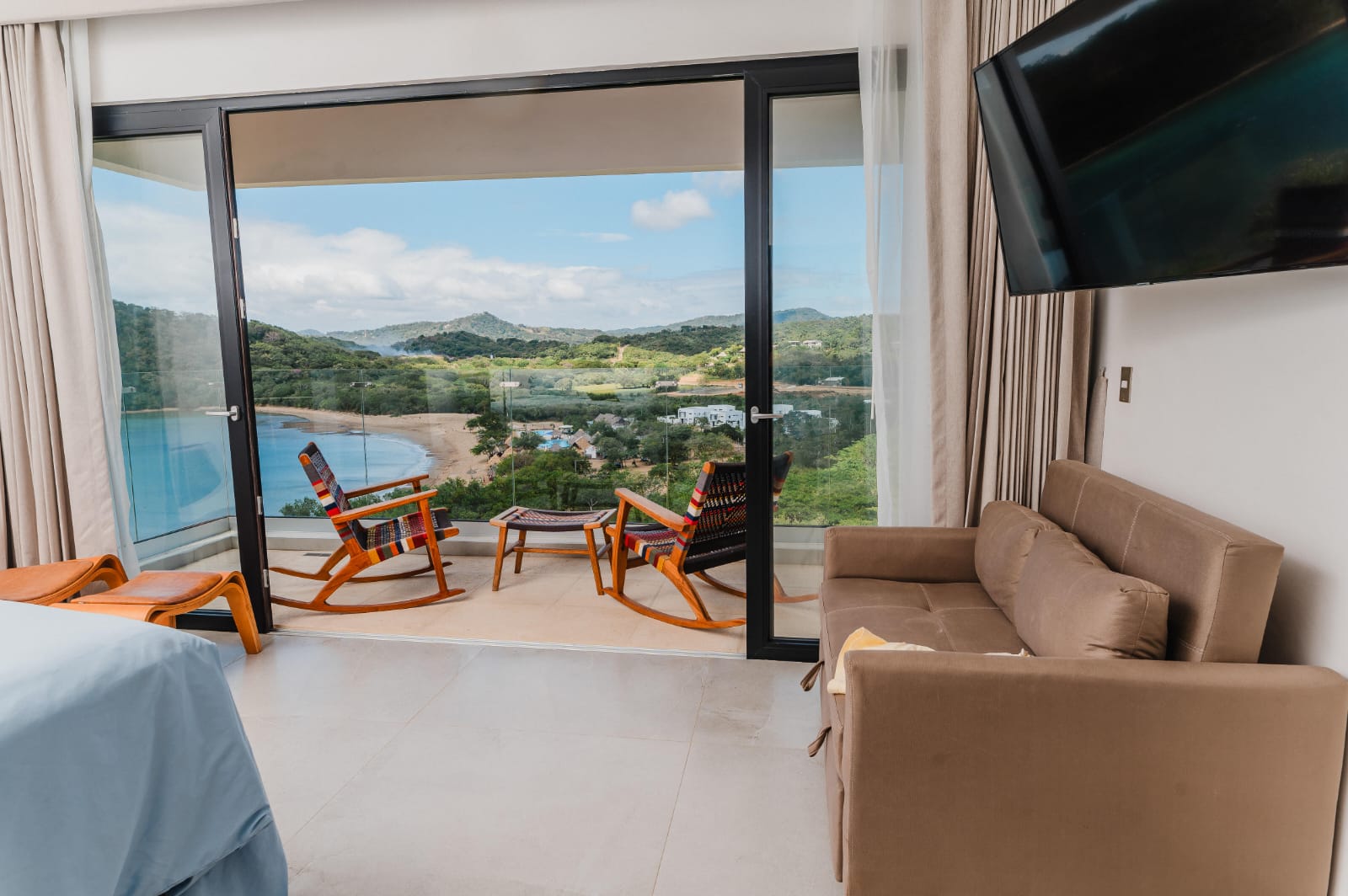 Costa Esperanza - Image 20