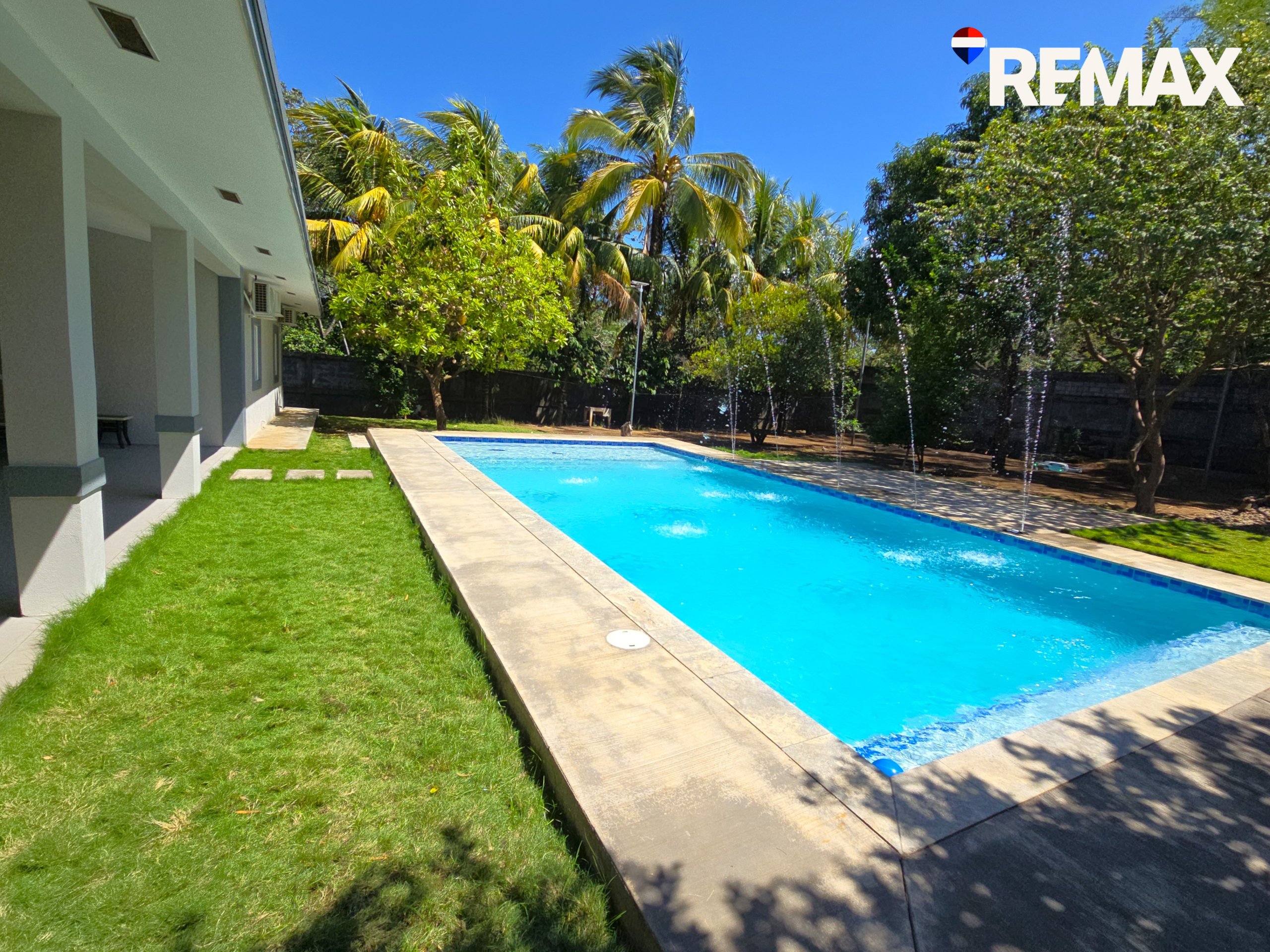 Dream Home in León City - Image 21