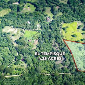 Off-Grid Acreage in Fincas de Escamequita