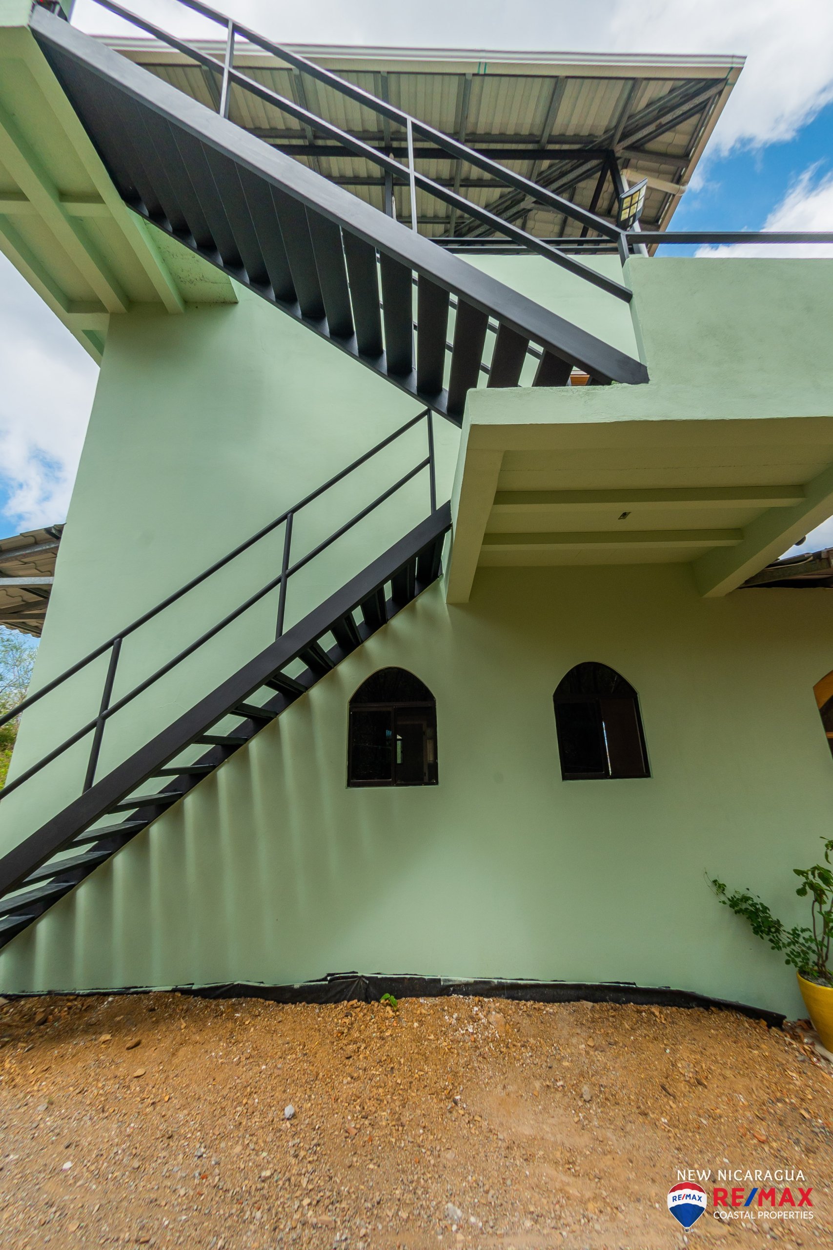 Casa La Fortaleza in el Carrizal: Four Story Multi-Unit for Sale near San Juan del Sur with Valley Views - Image 42