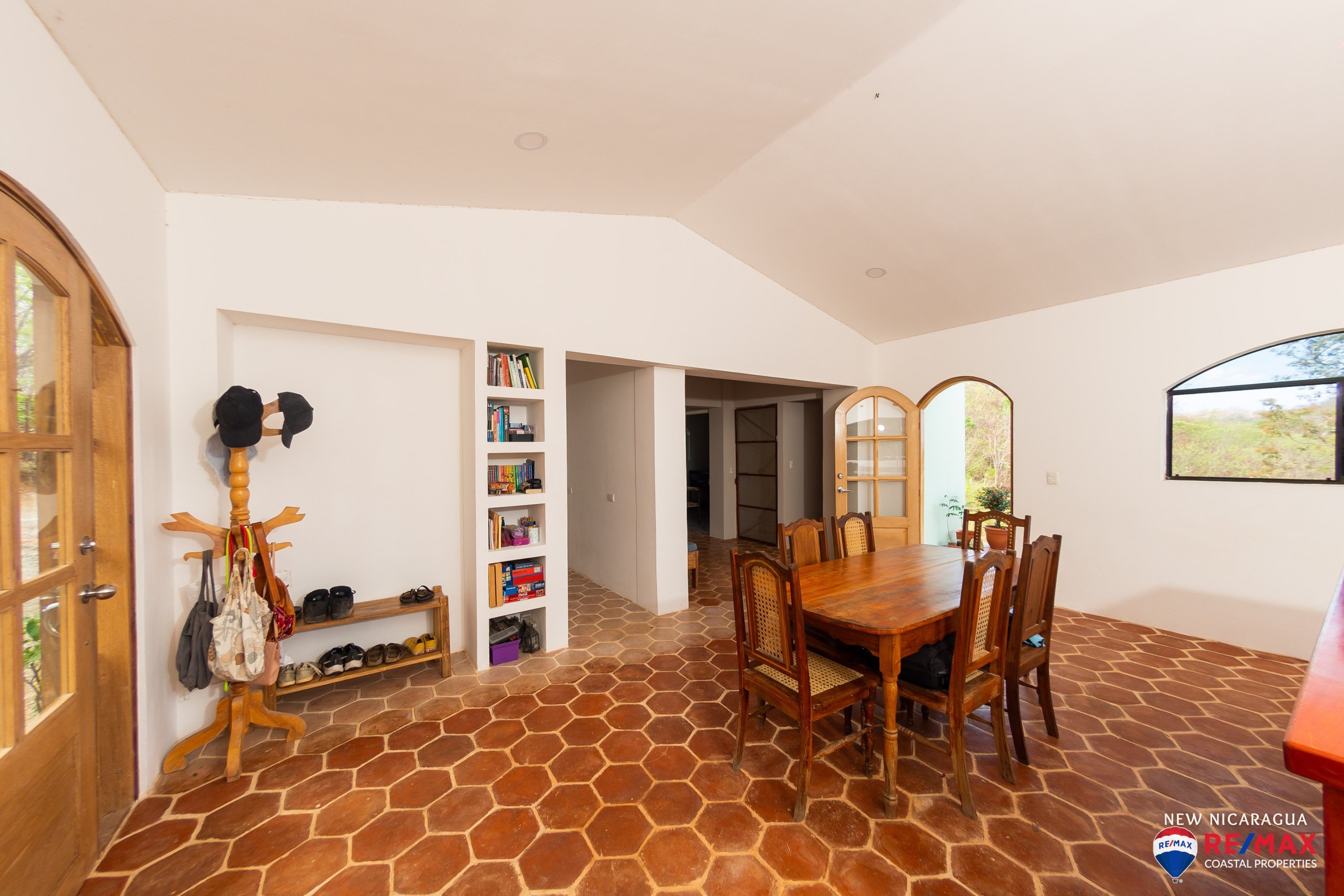 Casa La Fortaleza in el Carrizal: Four Story Multi-Unit for Sale near San Juan del Sur with Valley Views - Image 9