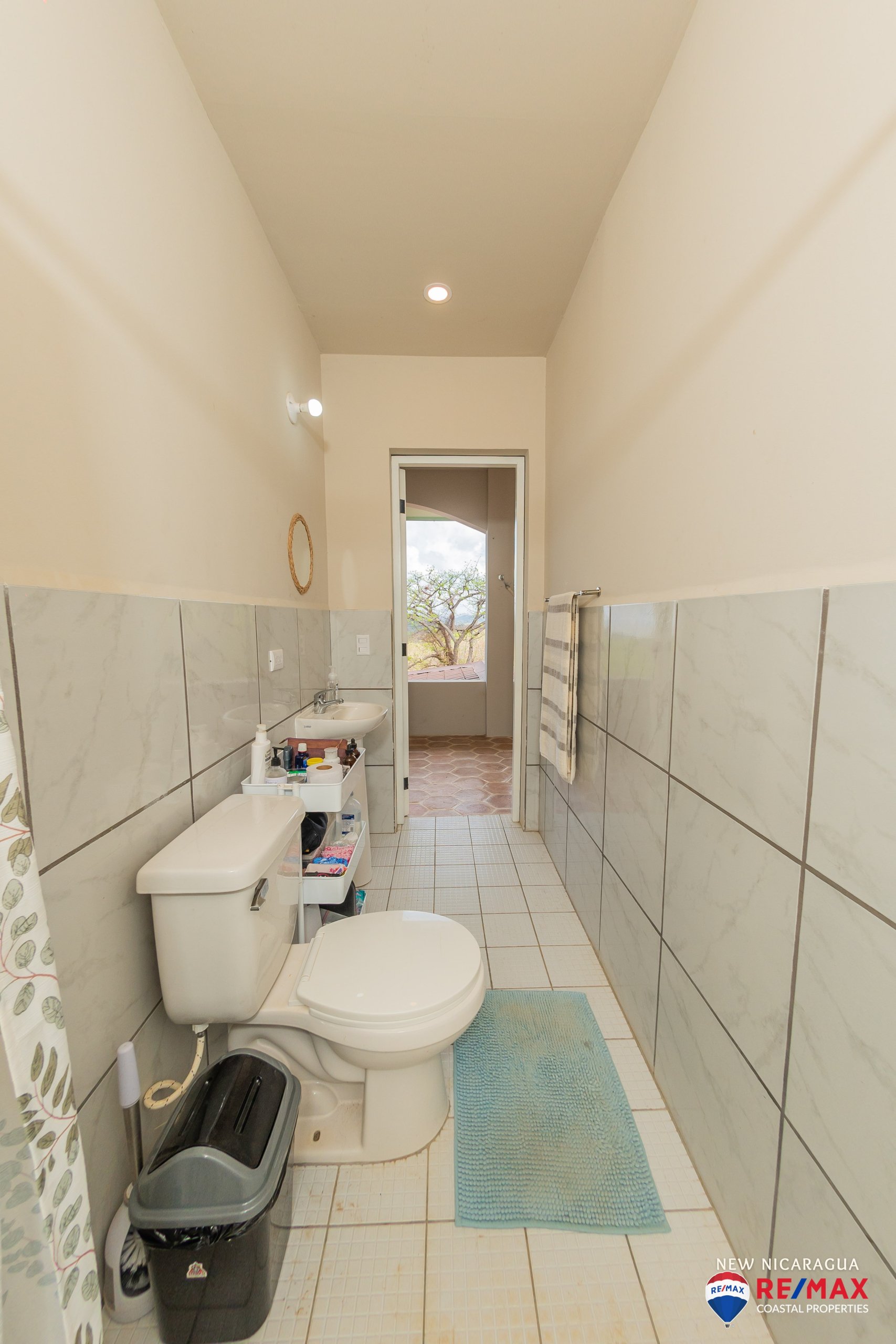 Casa La Fortaleza in el Carrizal: Four Story Multi-Unit for Sale near San Juan del Sur with Valley Views - Image 34