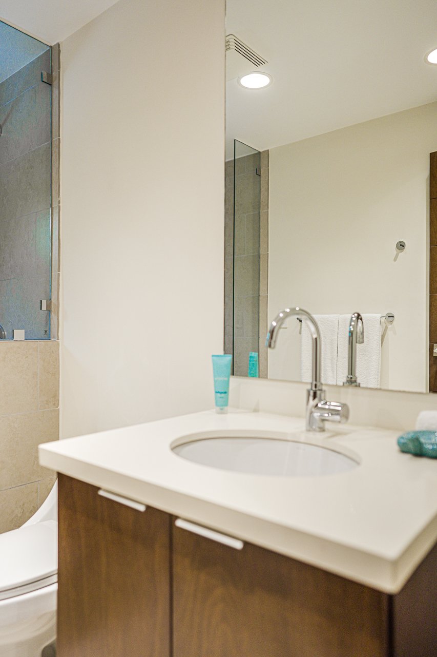 Luxury Ground Floor Condo at Las Terrazas – Guacalito de La Isla - Image 11