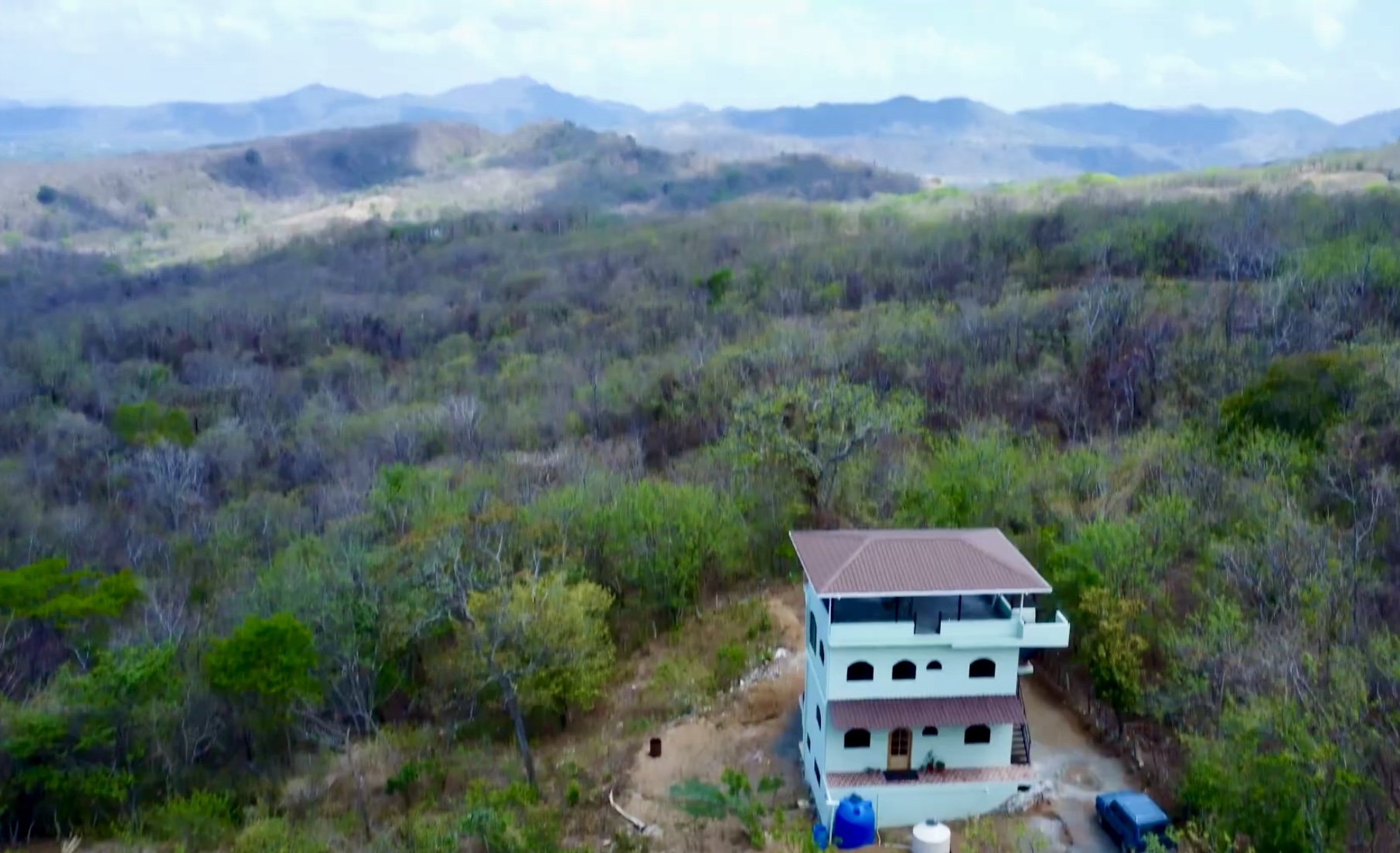 Casa La Fortaleza in el Carrizal: Four Story Multi-Unit for Sale near San Juan del Sur with Valley Views - Image 2