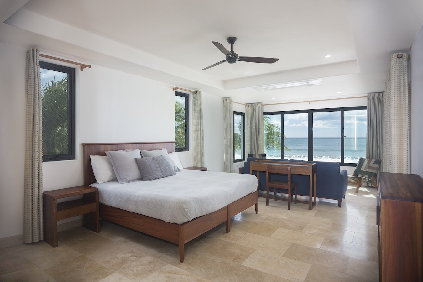 Hacienda Iguana Beachfront House - Image 21