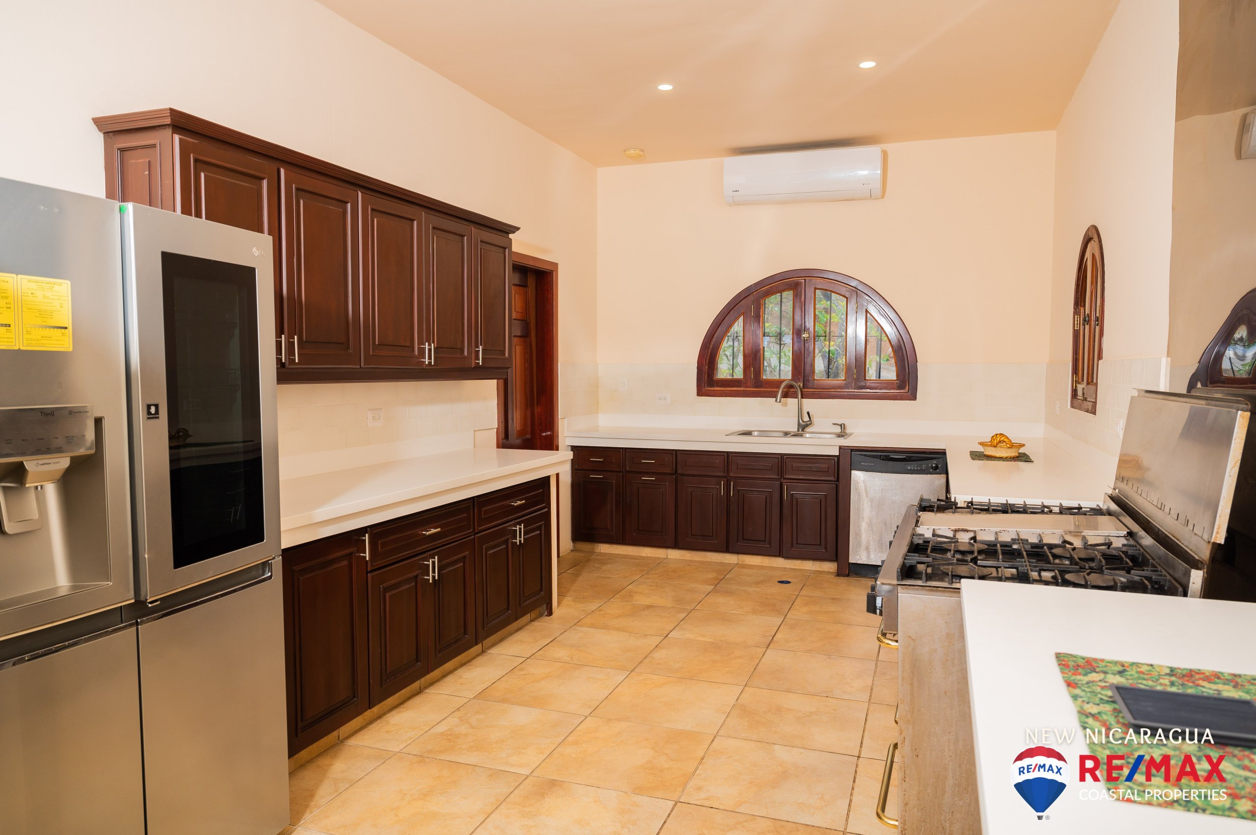 Casa Libertad: Elegant Ocean View Villa in Lomas de Palermo, San Juan del Sur - Image 8