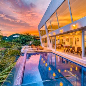 Casa Alegoria: Large Luxury Oceanview Home