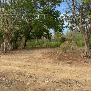 Exceptional and Spacious lot near Playa Remanso