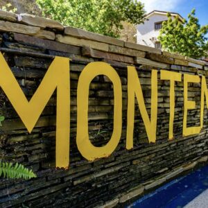 Roomy One Bedroom Residence Ready For Your Personal Touch!