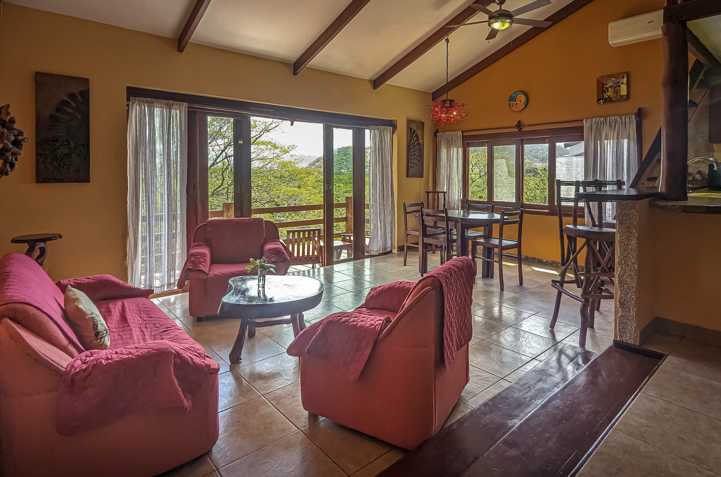 Roomy One Bedroom Residence Ready For Your Personal Touch! - Image 13