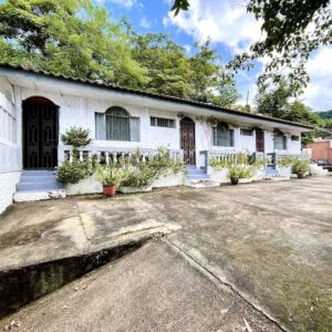 Multi-Unit Commercial Property in San Juan Del Sur, Nicaragua