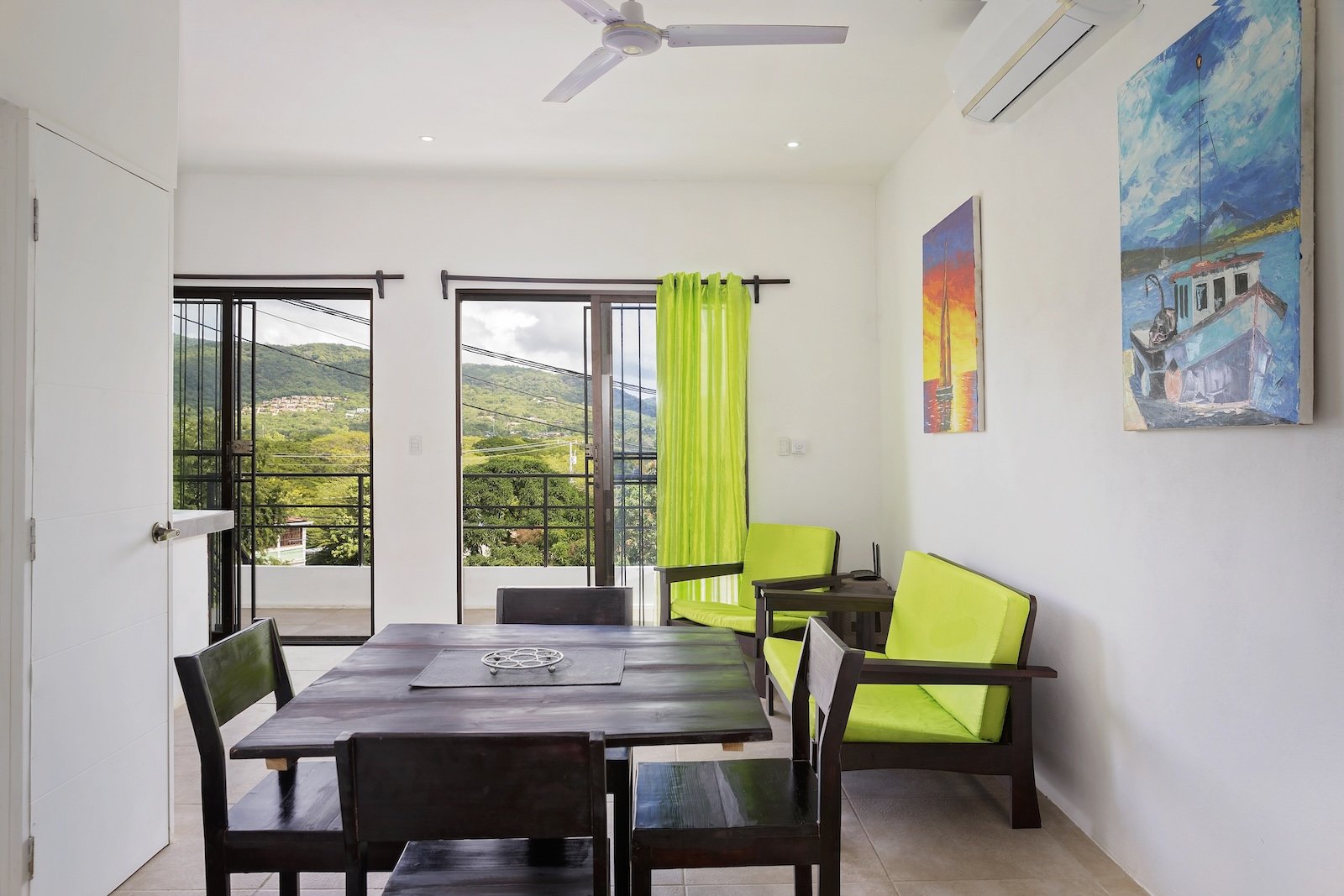 Multiunit Apartment Building in Town in San Juan Del Sur, Nicaragua - Image 2