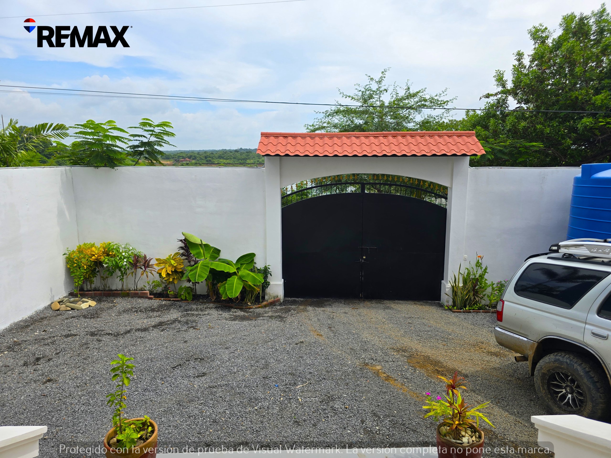 🌴 Oceanfront Home in Playa Miramar, Nicaragua - Image 33