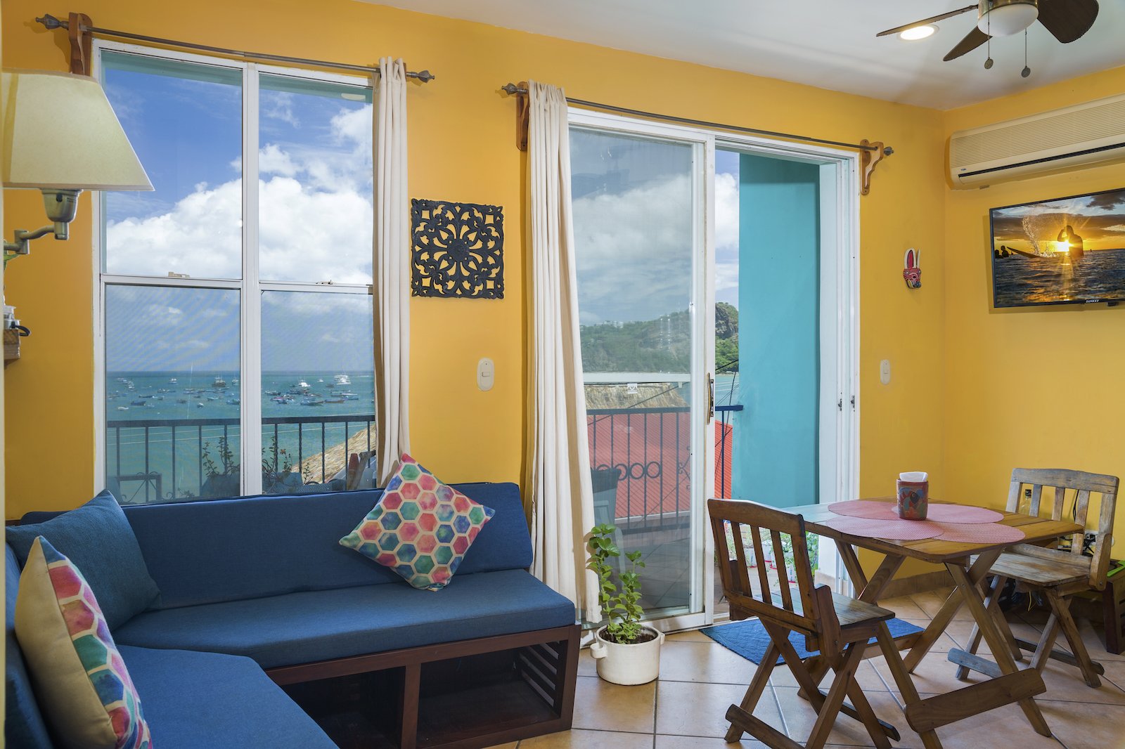 Oceanview Beachfront Apartment in San Juan del Sur, Nicaragua - Image 8